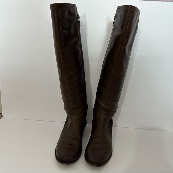 UGG Ladies DANAE women’s Leather Boots - Picture 5 of 11